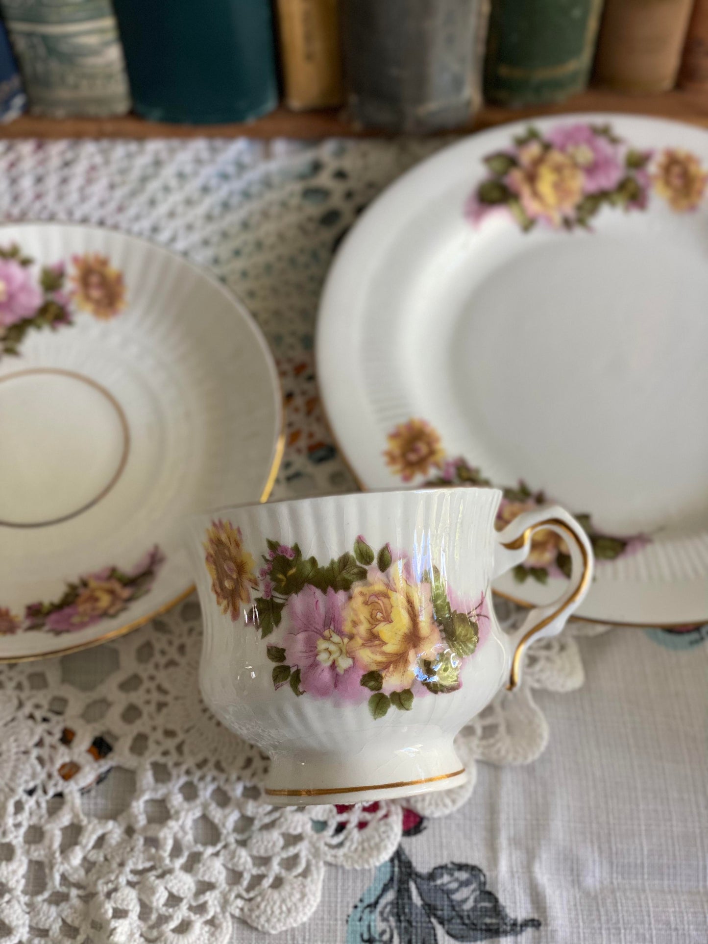 Vintage Hitkari Potteries Teacup Trio