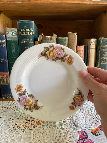 Vintage Hitkari Potteries Teacup Trio